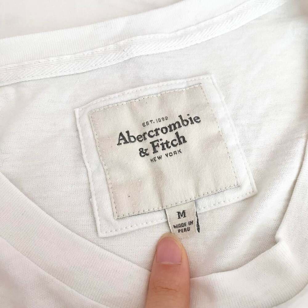 2000s abercrombie & fitch white baby tee - Picture 3 of 6